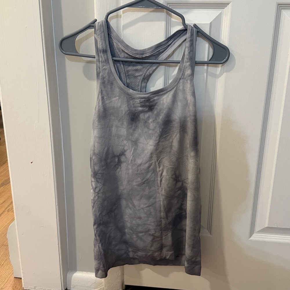 lululemon athletica Gray Tie-Dye Swiftly Hip length Tank Top